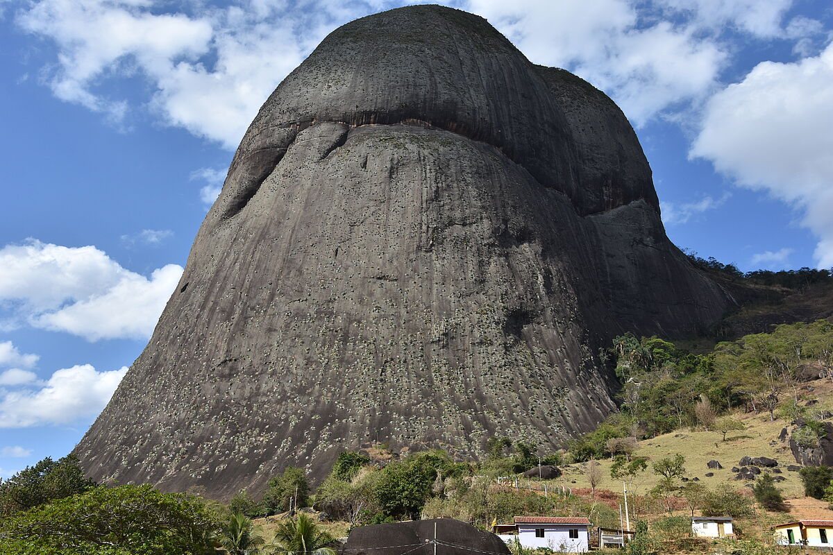 inselbergs, Canaa do Brasil